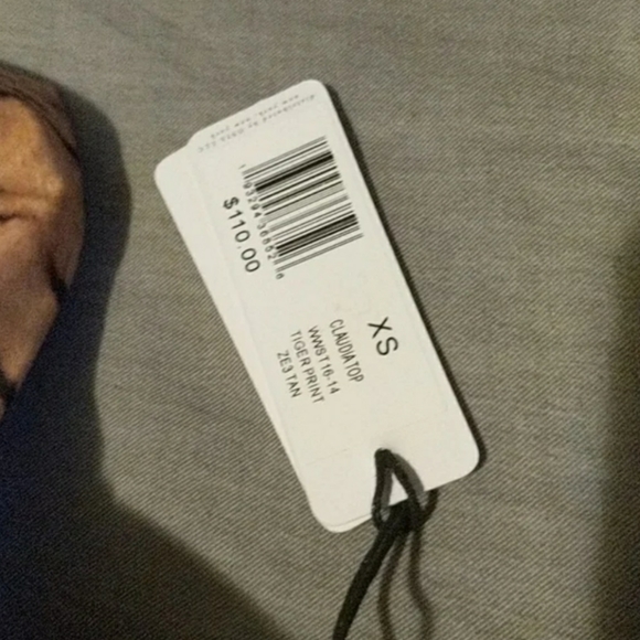 WeWoreWhat Claudia Underwire Bikini Top Tiger Print Animal - Picture 7 of 7